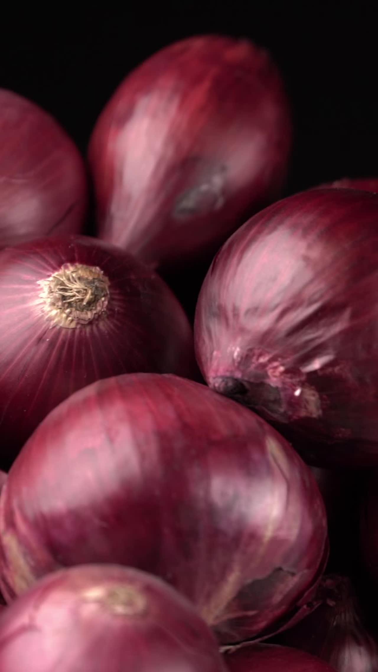 Health Benefits Of Onion For Hair, Skin & Body