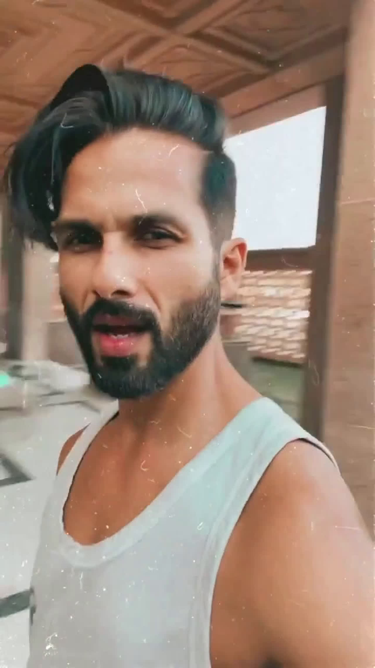 5 Photos Of Experimental Hairstyles Sported By Shahid Kapoor Perfect For  Men With Long Hair